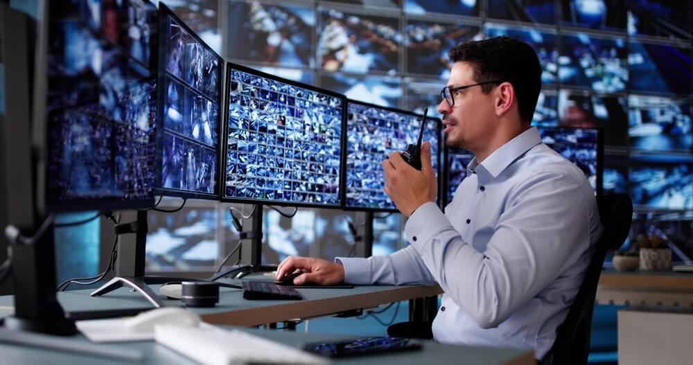 Ściana wideo (ściana wizyjna video wall) – czy może być wykorzystywana w monitoringu?